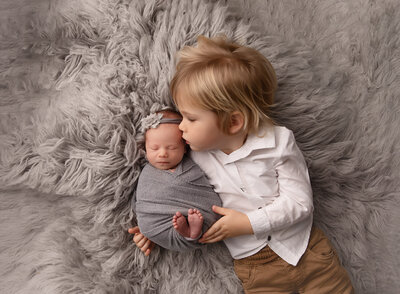 maryland newborn photographer, best newborn portraits Maryland, newborn photography packages, newborn portraits Maryland
