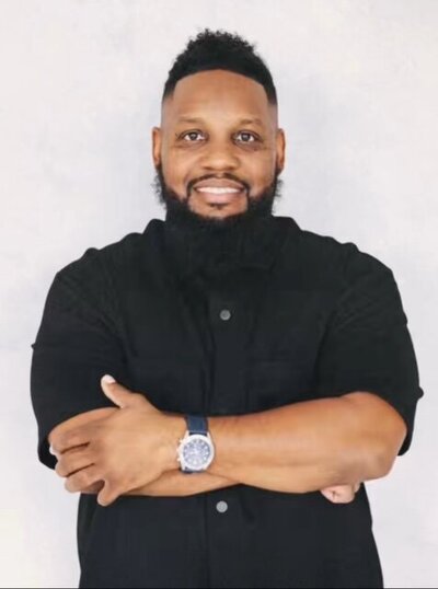 Tiphany Weeks, Orlando Realtor, headshot