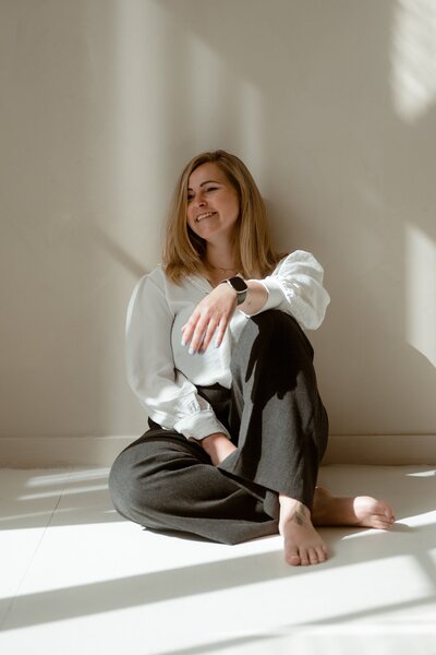 It's me: Krista Ploeg international wedding photographer get framed photography