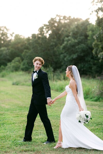 brittany-pannebaker-tampa-florida-destination-wedding-photographer-wedding-gracie-and-taelon-arkansas-preview-26