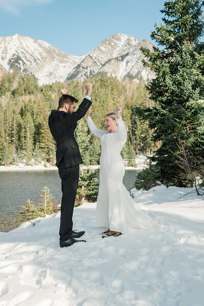 Design Your Dream Adventure Elopement with Sam Immer Photography's Personalized Elopement Photography Services.