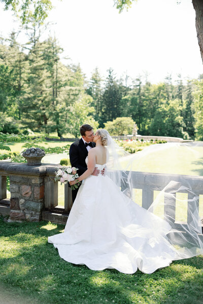 bride and groom-168