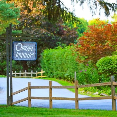 Rhinebeck New York Omega Institute Womens wellness retreat