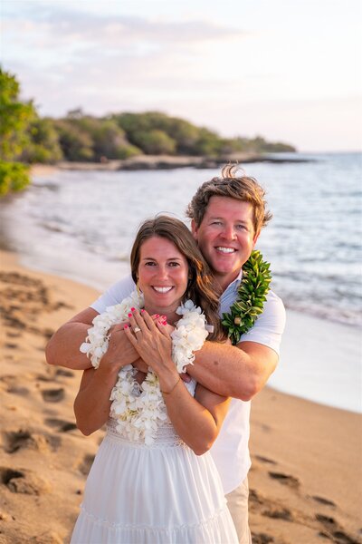 hawaii-engagement-proposal-leis-7