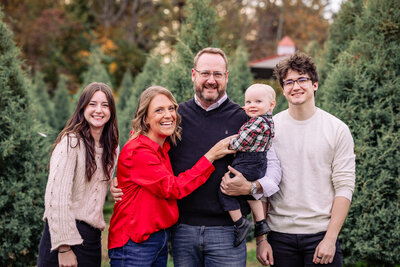 christmas tree farm mini session