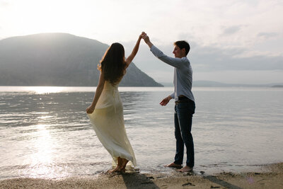 Casual and stylish engagement session in the Capital District of New York