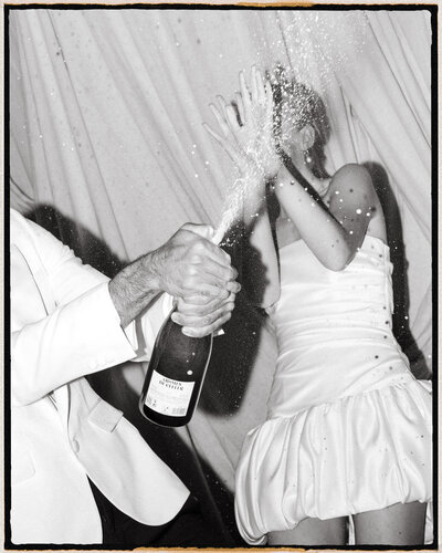 Oahu wedding photographer, Masha Sakhno Photo,  wins best engagement photo in 2023.