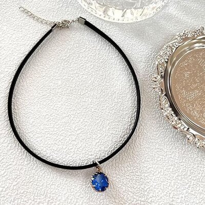 Choker Collar Necklaces