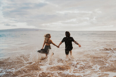 Caitlin-Grace-Photography-Maui-Destination-Wedding-Elopement-Photographer-Sydney-Phil05