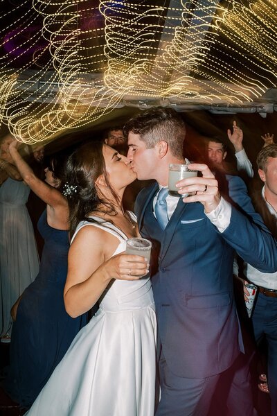 Maggie-Zach-Highlights-710_websize