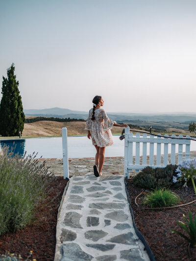 Un shooting dans les collines de la toscane