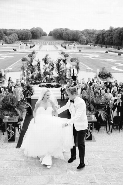 vaux-le-vicomte-luxury-wedding-phototographer-in-paris (9 of 56)