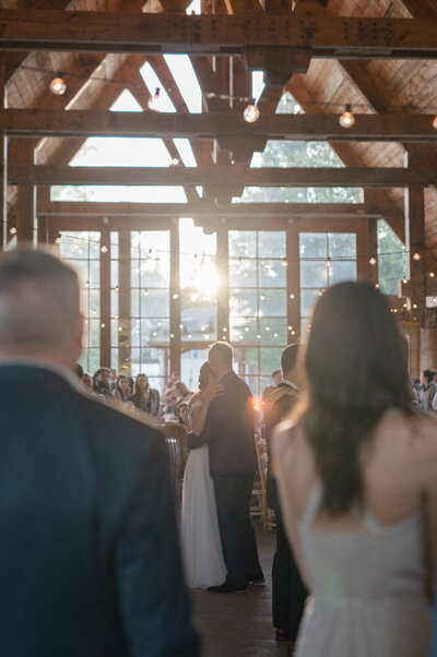 bride-groom-dance