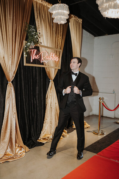 Mojave East is a new Cincinnati Wedding Venue