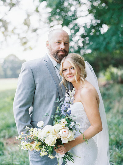 Charlottesville wedding couple posing