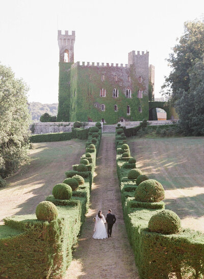 Alexandra-Vonk-wedding-Castello-di-Celsa-Tuscany-26