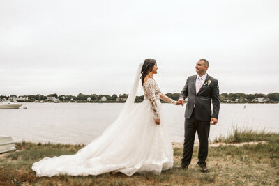 Wedding couple on Cape Cod, photographed by Boston wedding photographer Kelly Stevens.