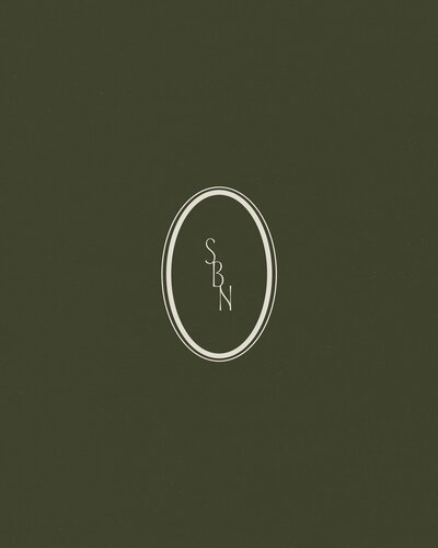 Minimalist logo design for a luxury hair salon, perfect for women-owned businesses in the beauty industry.