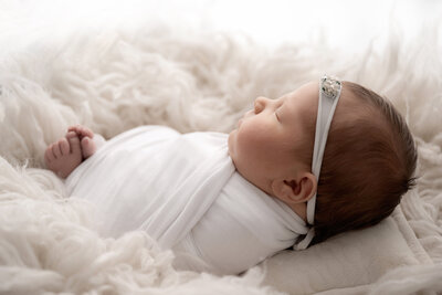 Knoxville newborn photographer, newborn portraits Knoxville, newborn baby photography near me Knoxville