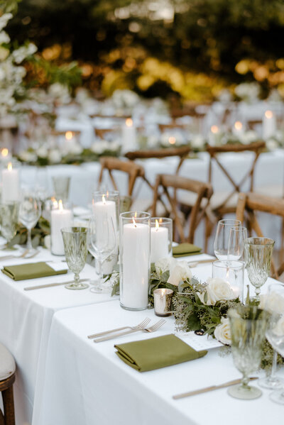 Pinterest Worthy California Wedding Tablescape adorned with candlelight, florals and neutral tones