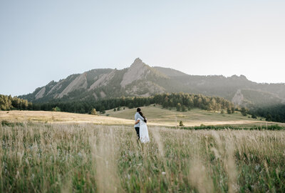 colorado elopement photographer in boulder, flatirons photo