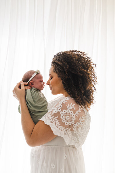 Minneapolis Newborn Photographer, Fig and Olive Photography