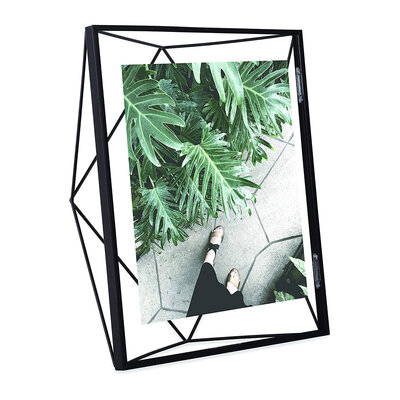 tabletop frame- 8x10 black prism