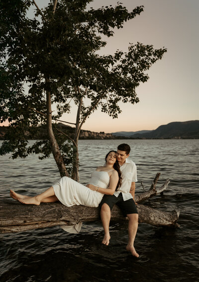 vancouver engagement photographer