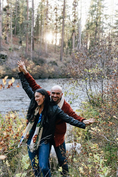 An adventure engagement session by PNW elopement photographer Erica Swantek Photography