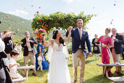 Hudson-Valley-Wedding-Planner-Canvas-Weddings-Beacon-NY-Wedding-Hudson-Valley-Wedding-Venue-Details-ceremony-colorful-wedding-15