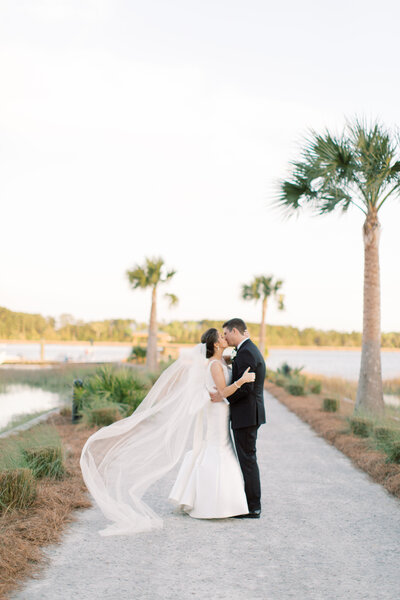 Powell_Oldfield_River_Club_Bluffton_South_Carolina_Beaufort_Savannah_Wedding_Jacksonville_Florida_Devon_Donnahoo_Photography_0949