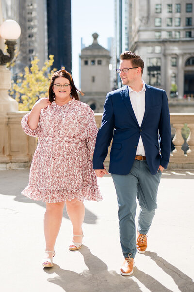 husband and wife wedding photographers in Chicago