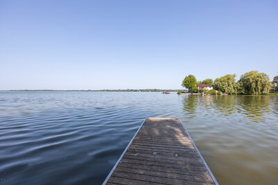 526 View Lake dock (2)