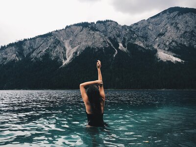 F4FC8F3B-1B1A-4B24-A56F-6CEB99CB5589