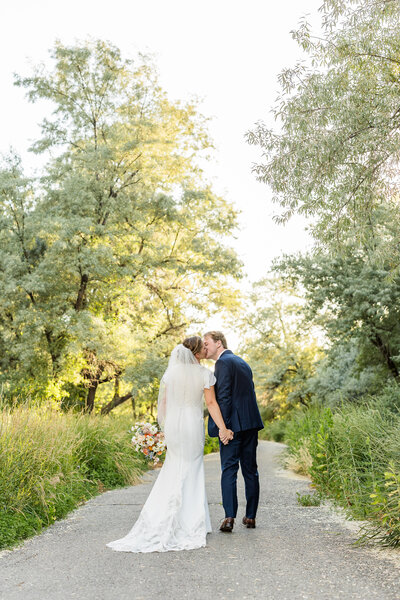 hyrumshaebridals-72