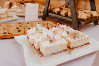 Custom cake options in small wedding packages near woodstock ga