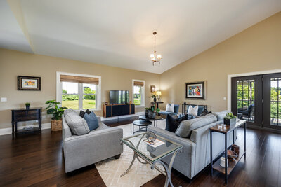 13762 Loyalist Parkway living (5)