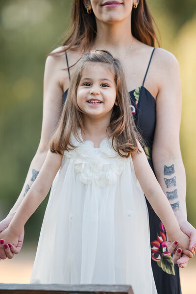 Contact Heleyna Holmes Photography | Seattle Photographer