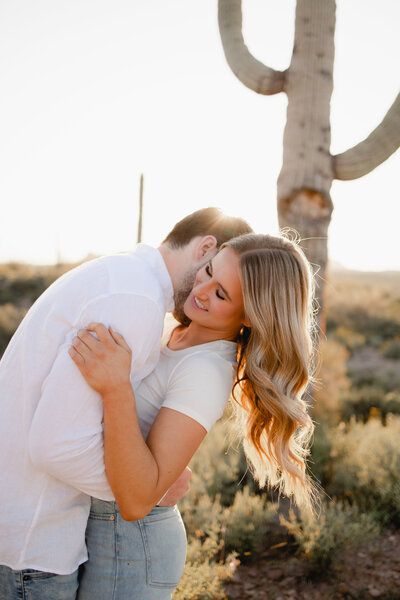 golden hour couple session in the desert | arizona couples photographer