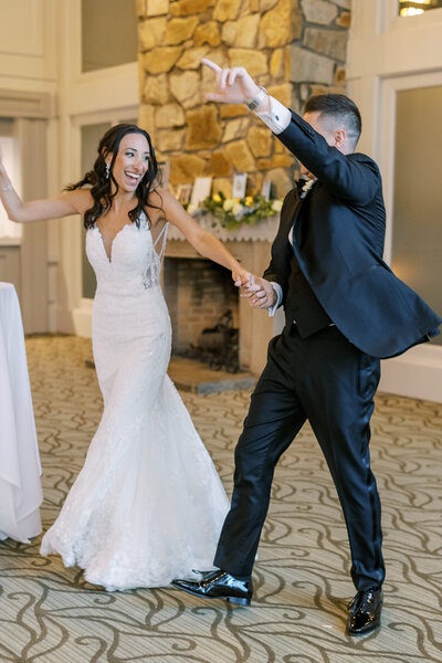 Calling all Madison, GA brides! Transform your bridal look with our hair and makeup magic. Our team of skilled artists is dedicated to creating personalized and flawless looks that reflect your unique style. Trust us to make you look and feel stunning on your special day.