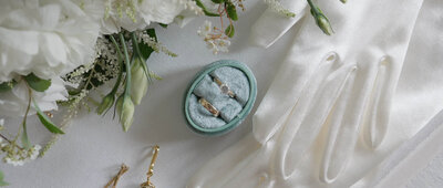 Wedding rings closeup