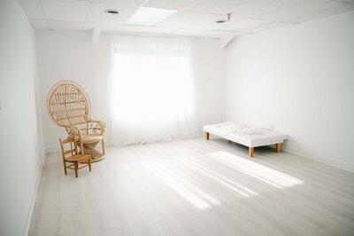 light and airy photography studio in cedar falls iowa