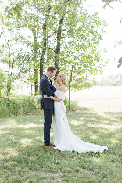 Ella & Gavin Wedding bride & groom portraits. Bella Faith Photography  88
