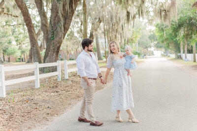 Charleston Family Portrait Photographer | Laura and Rachel Photography