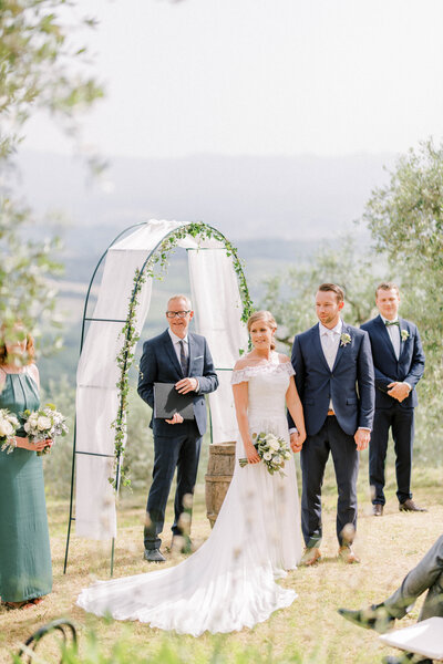 Outdoor wedding in Tuscany