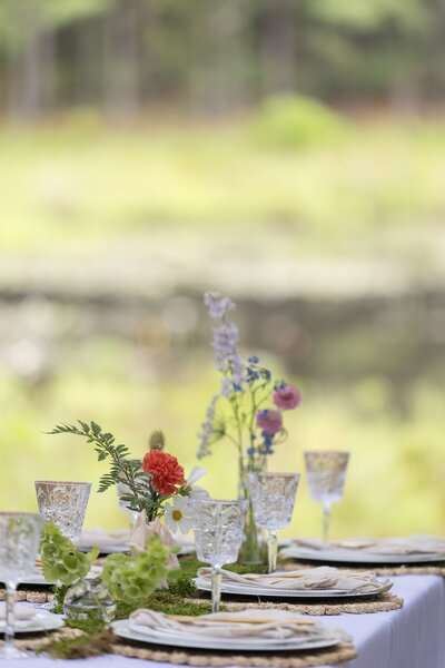 table setting florals styled by Yours Truly, a wedding planner and designer in New Jersey.