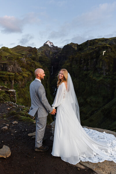Kyle + Lindsey's Iceland Elopement-33