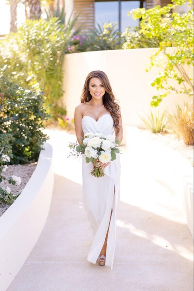 A beautiful bride in an outdoor setting