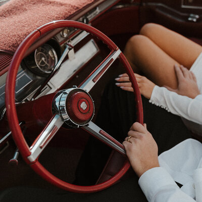 WestAvenuePhotography_LasVegasPhotographer_VegasEngagements_ClassicCarCouplesPortraits_47