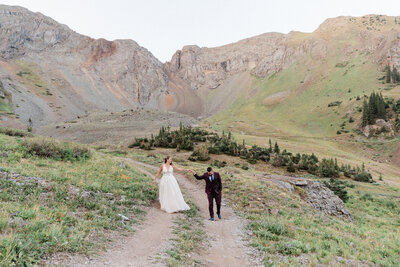 Telluride_Colorado_Summer_Sunrise_Picnic_Elopement_by_Diana_Coulter-7